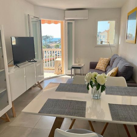 Apartment Newly Renovated Aircond-Wifi-Pool-Sea View-150M To Beaches- Saint Aygulf Ngoại thất bức ảnh