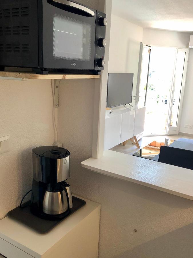 Apartment Newly Renovated Aircond-Wifi-Pool-Sea View-150M To Beaches- Saint Aygulf Ngoại thất bức ảnh