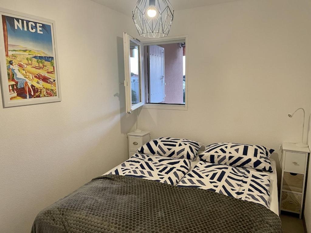 Apartment Newly Renovated Aircond-Wifi-Pool-Sea View-150M To Beaches- Saint Aygulf Ngoại thất bức ảnh